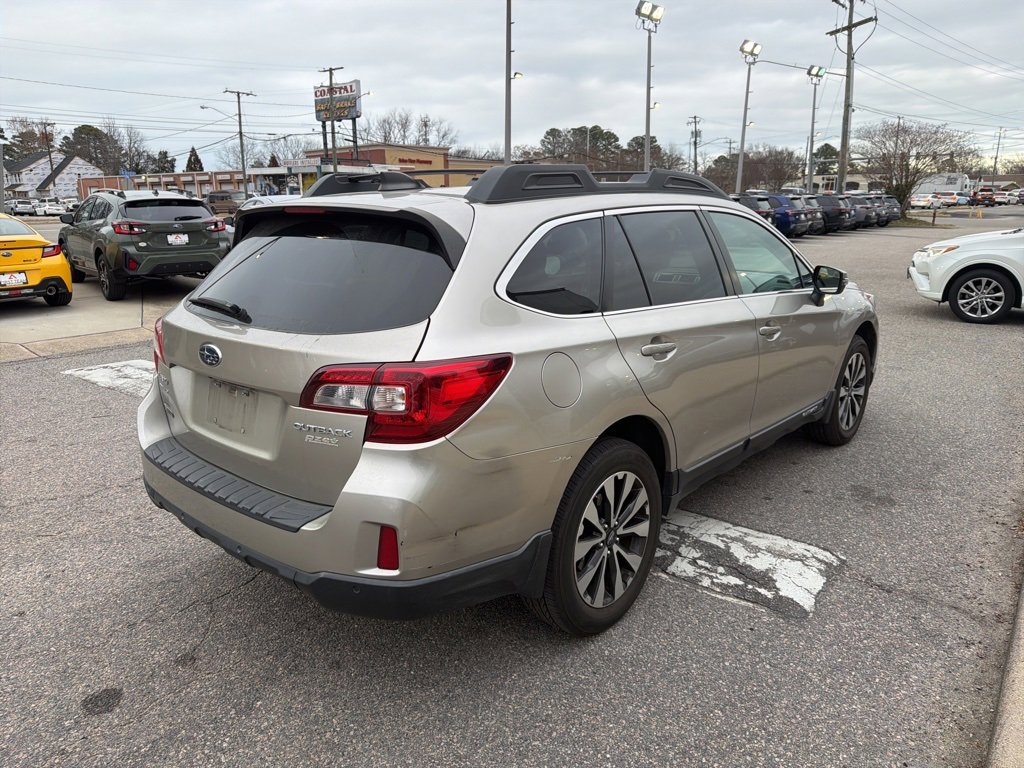 Used 2017 Subaru Outback 2.5i Limited image 7