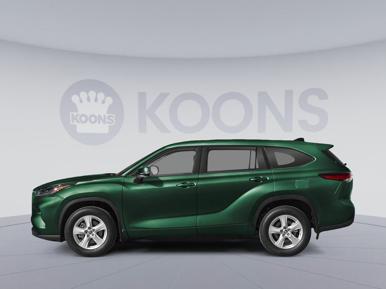 Used 2025 Toyota Highlander XLE AWD/4WD image 4