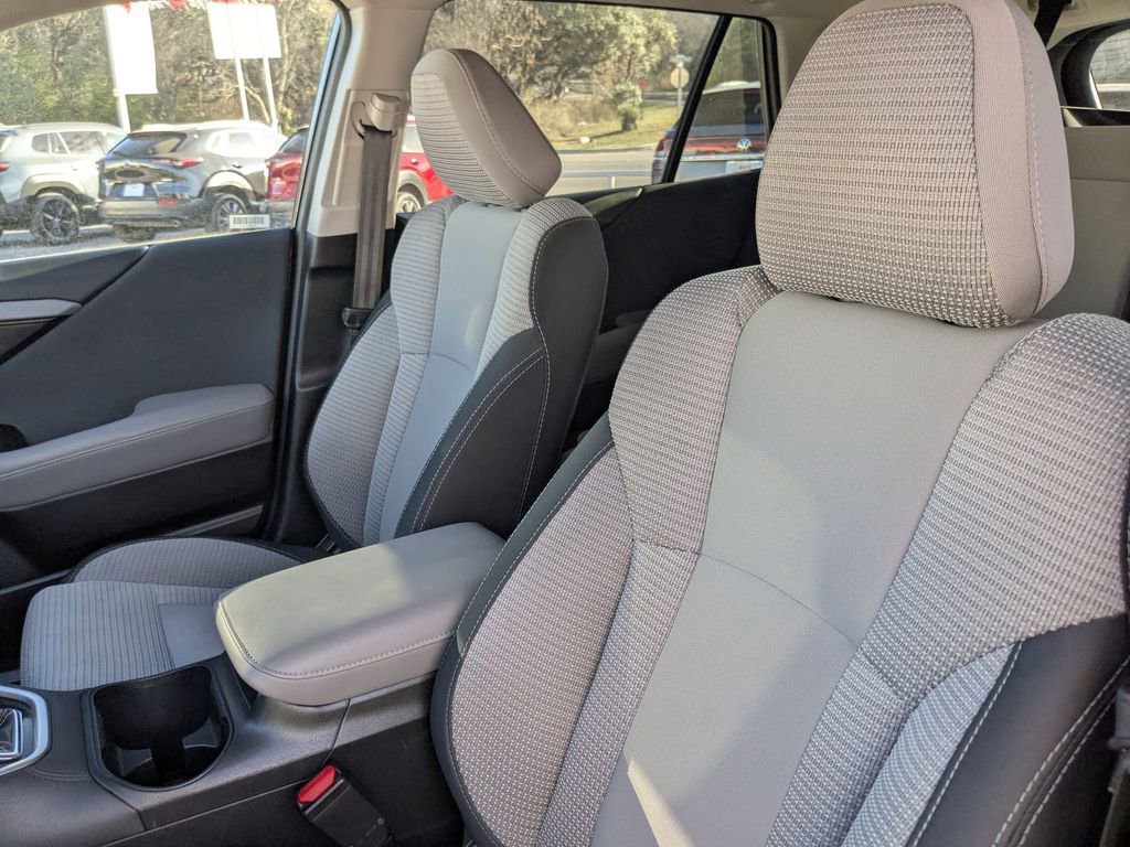 Used 2025 Subaru Outback Premium image 13