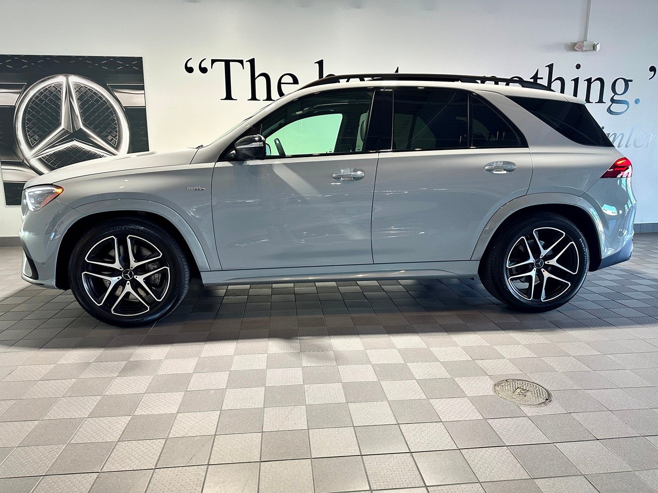 Certified 2024 Mercedes-Benz GLE 53 AMG 4MATIC image 7