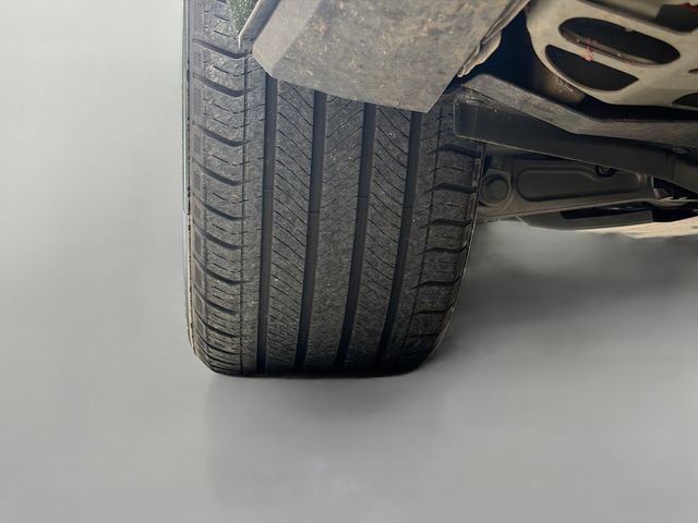Used 2024 Cadillac Lyriq Sport AWD/4WD image 43