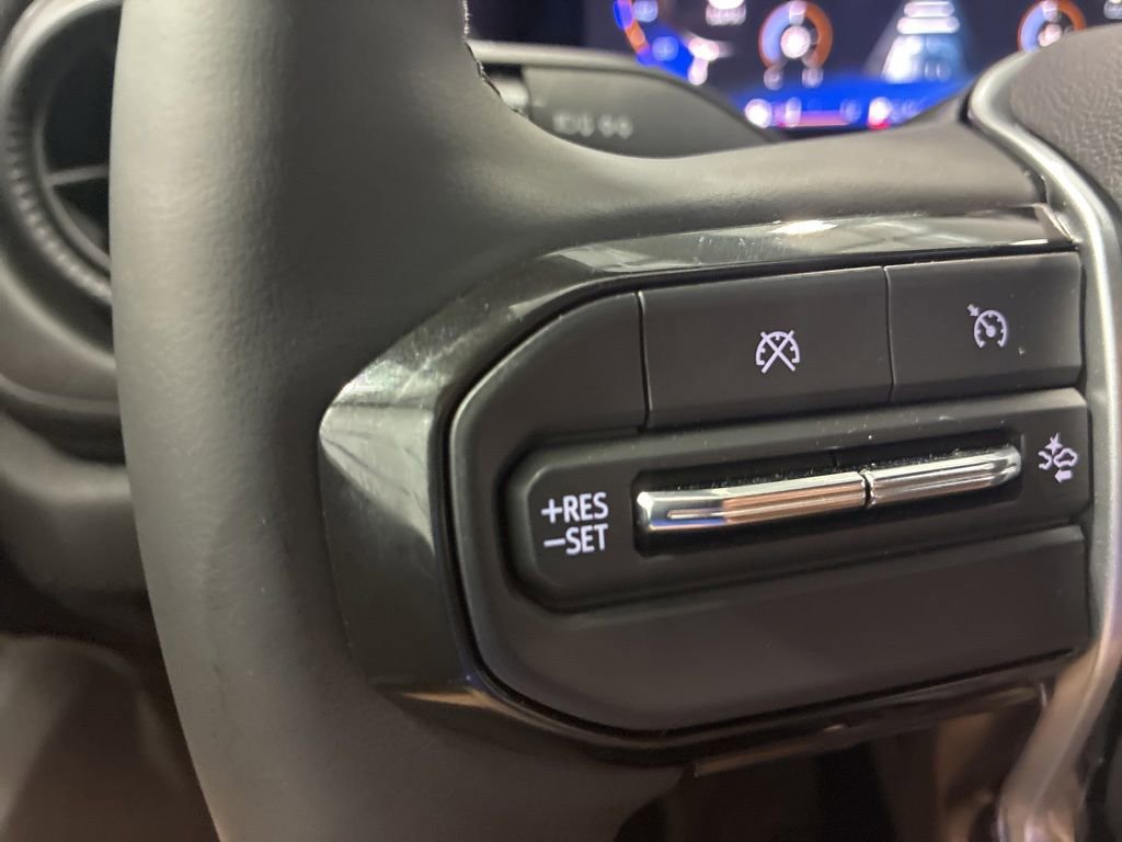 New 2025 Chevrolet Colorado Trail Boss w/ Midnight Edition AWD/4WD image 31
