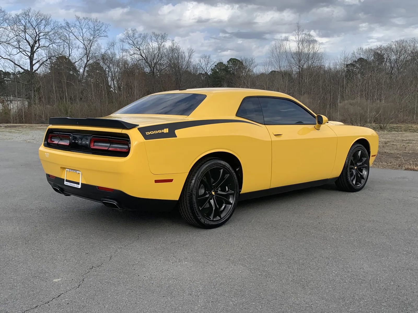 Used 2018 Dodge Challenger SXT w/ Blacktop Package image 7