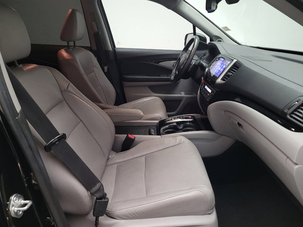 Used 2016 Honda Pilot Elite image 21