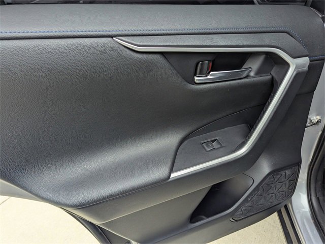 Used 2022 Toyota RAV4 XSE image 9