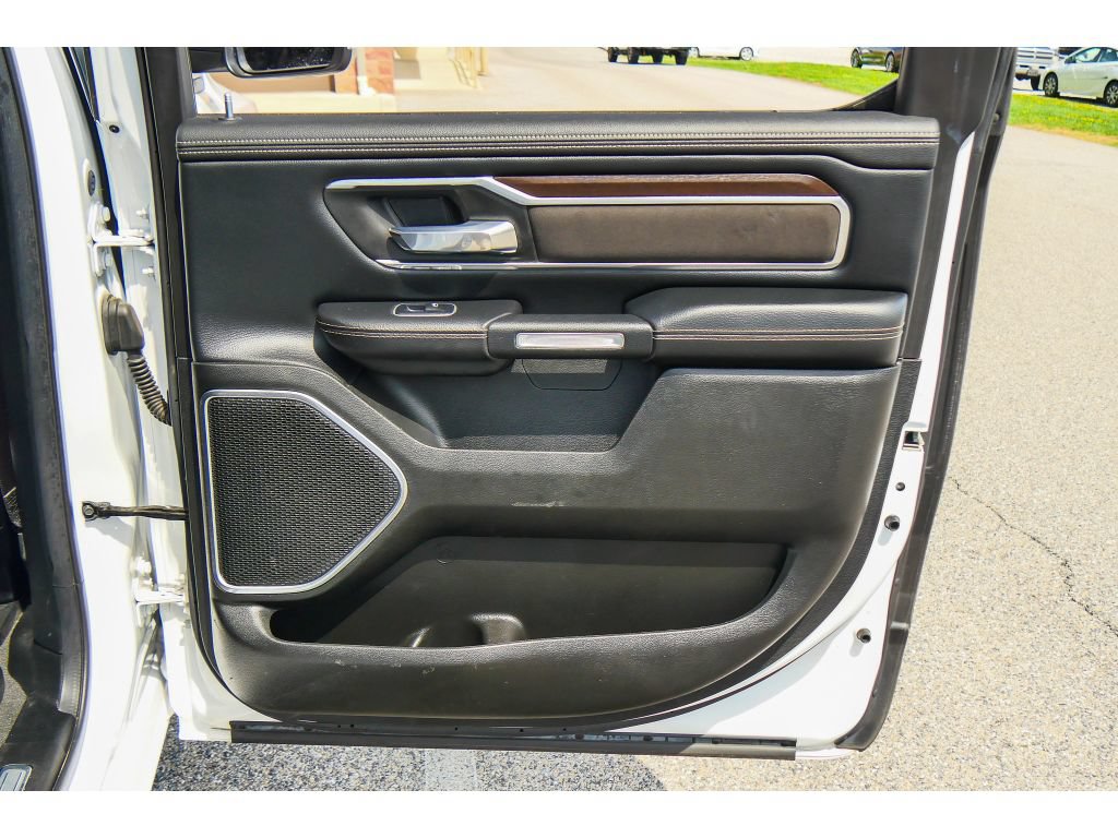 Used 2022 RAM 1500 Laramie AWD/4WD image 20