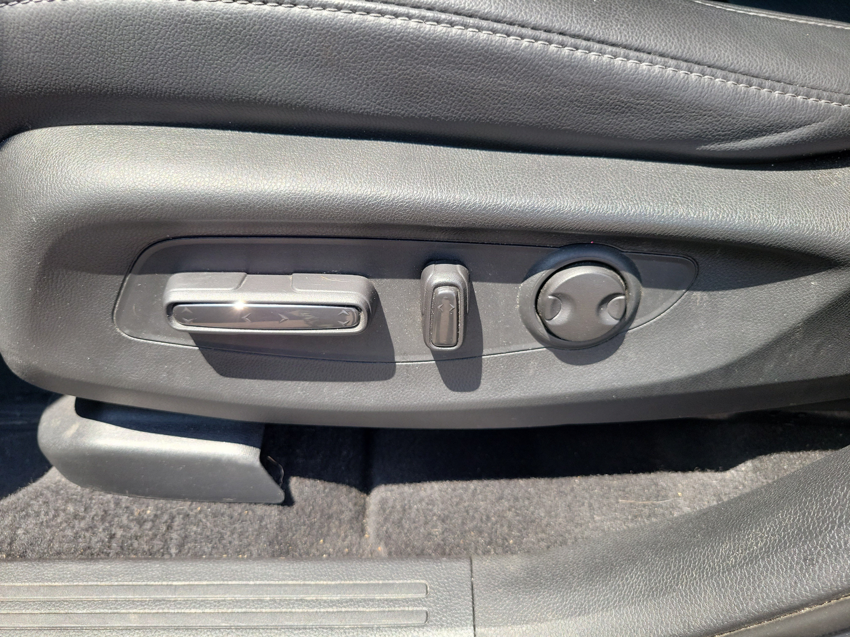 Certified 2024 Honda CR-V EX-L image 28
