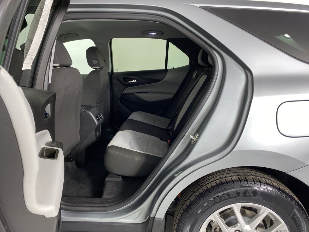 Used 2023 Chevrolet Equinox LT image 31