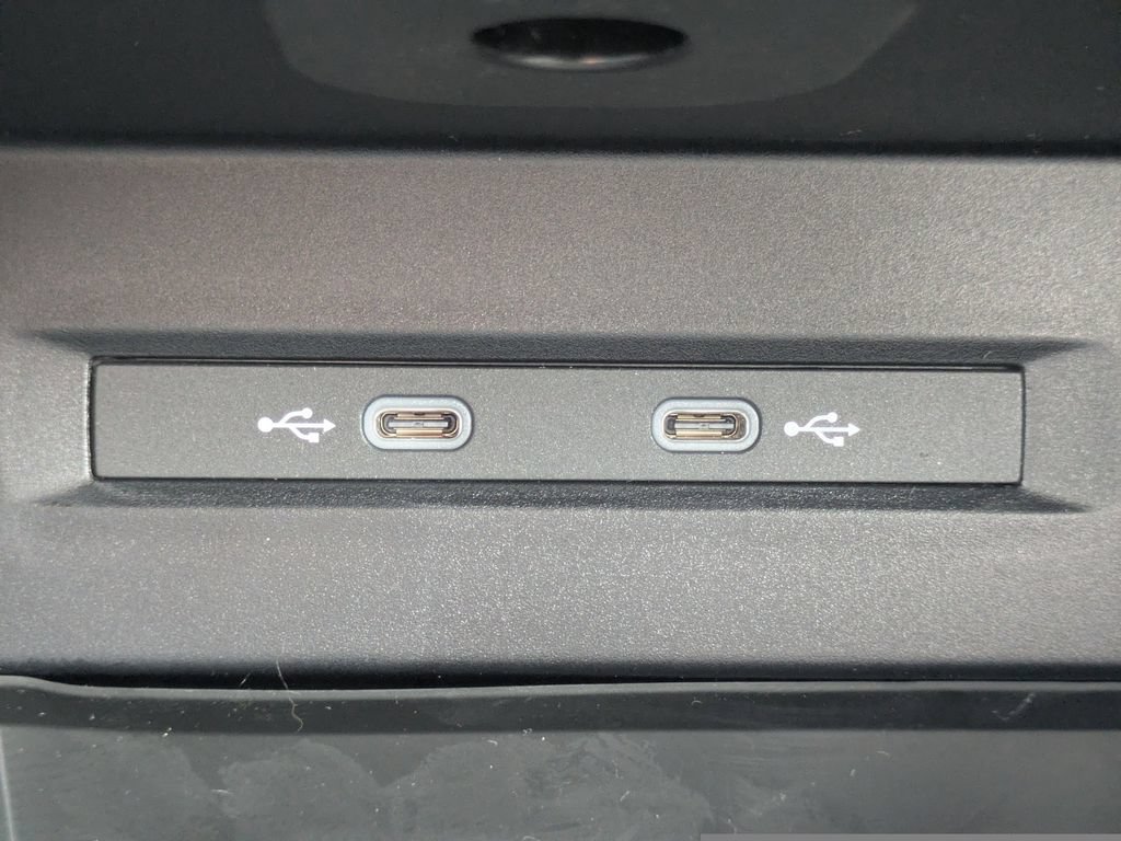 New 2026 Volkswagen Taos SEL AWD/4WD image 22