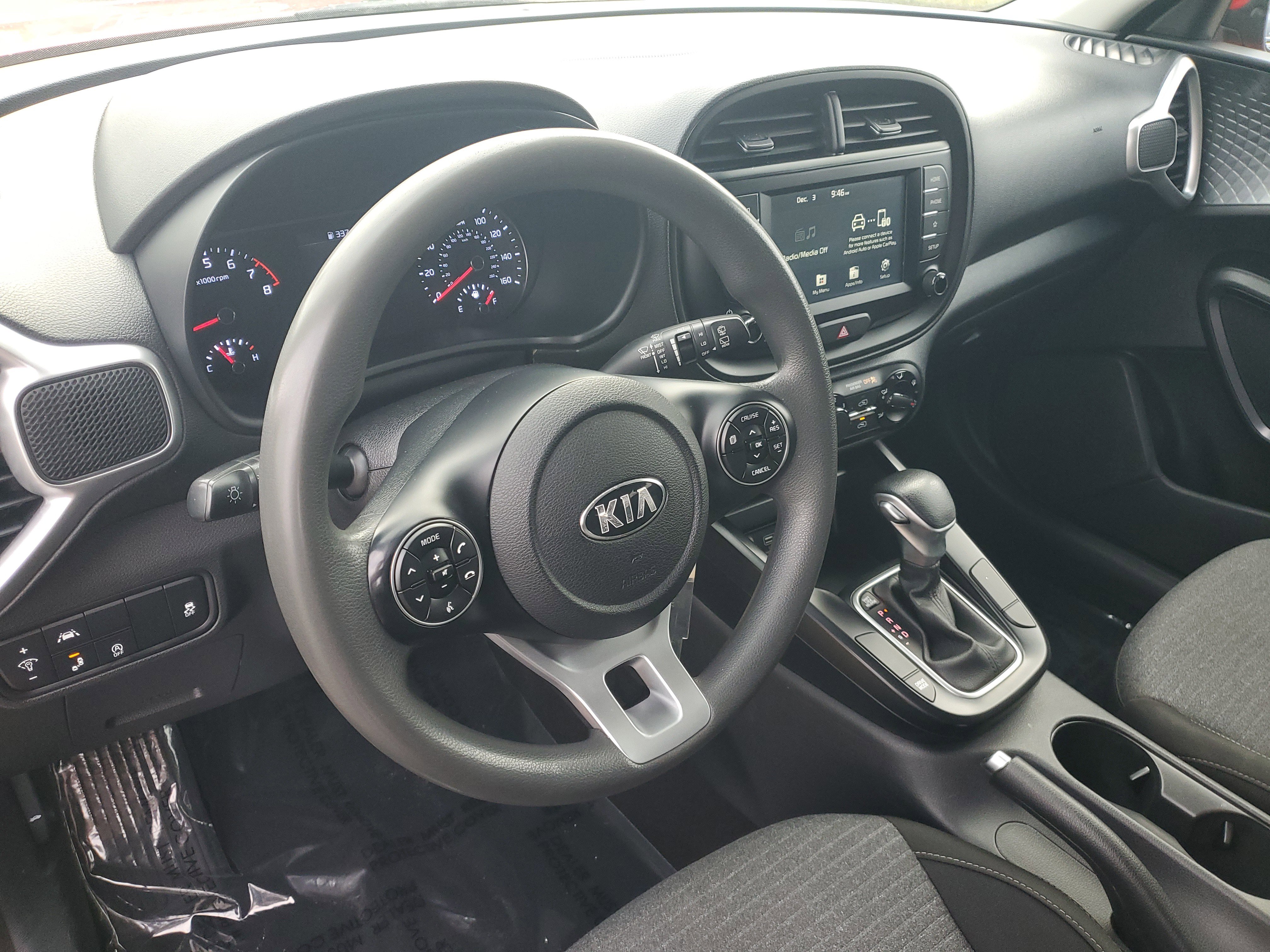 Certified 2021 Kia Soul S image 24
