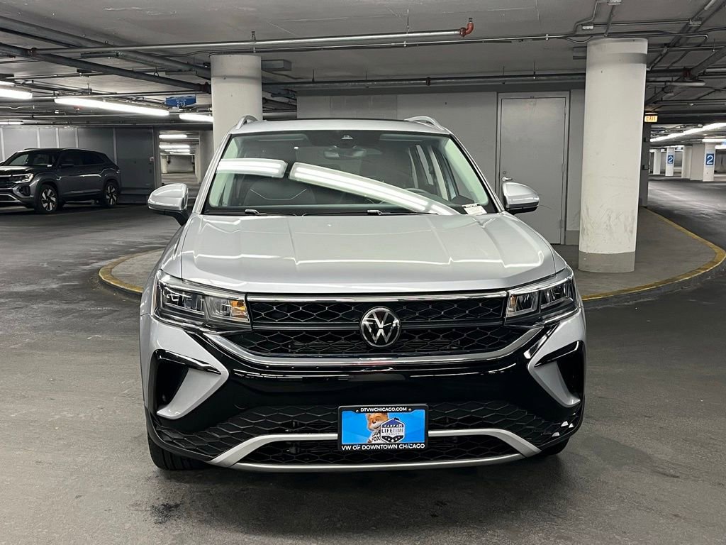 Used 2023 Volkswagen Taos SE w/ Panoramic Sunroof Package image 31