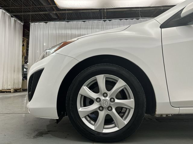 Used 2011 MAZDA MAZDA3 i Touring FWD image 19