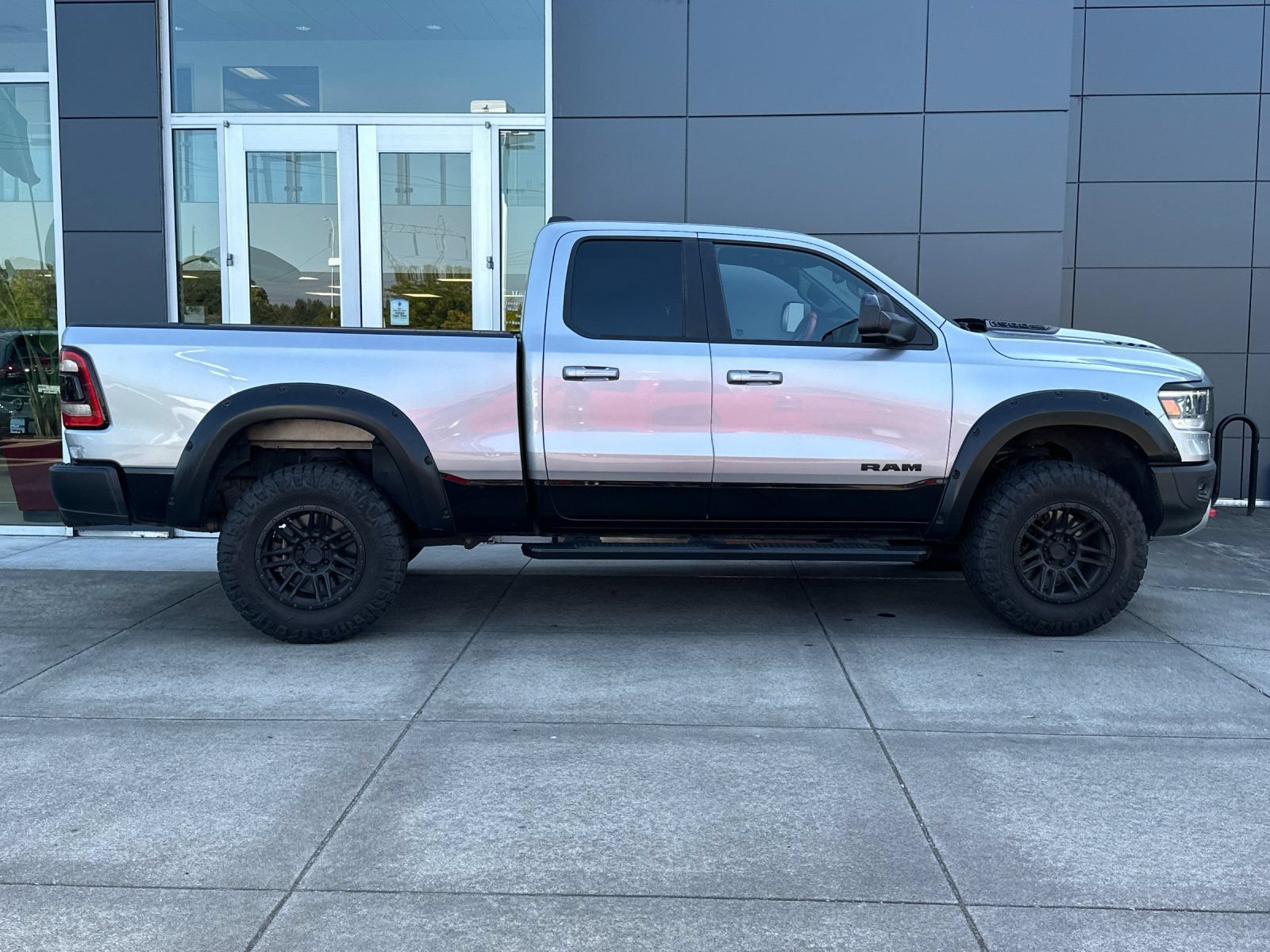 Used 2019 RAM 1500 Rebel w/ Rebel Level 1 Equipment Group AWD/4WD image 2