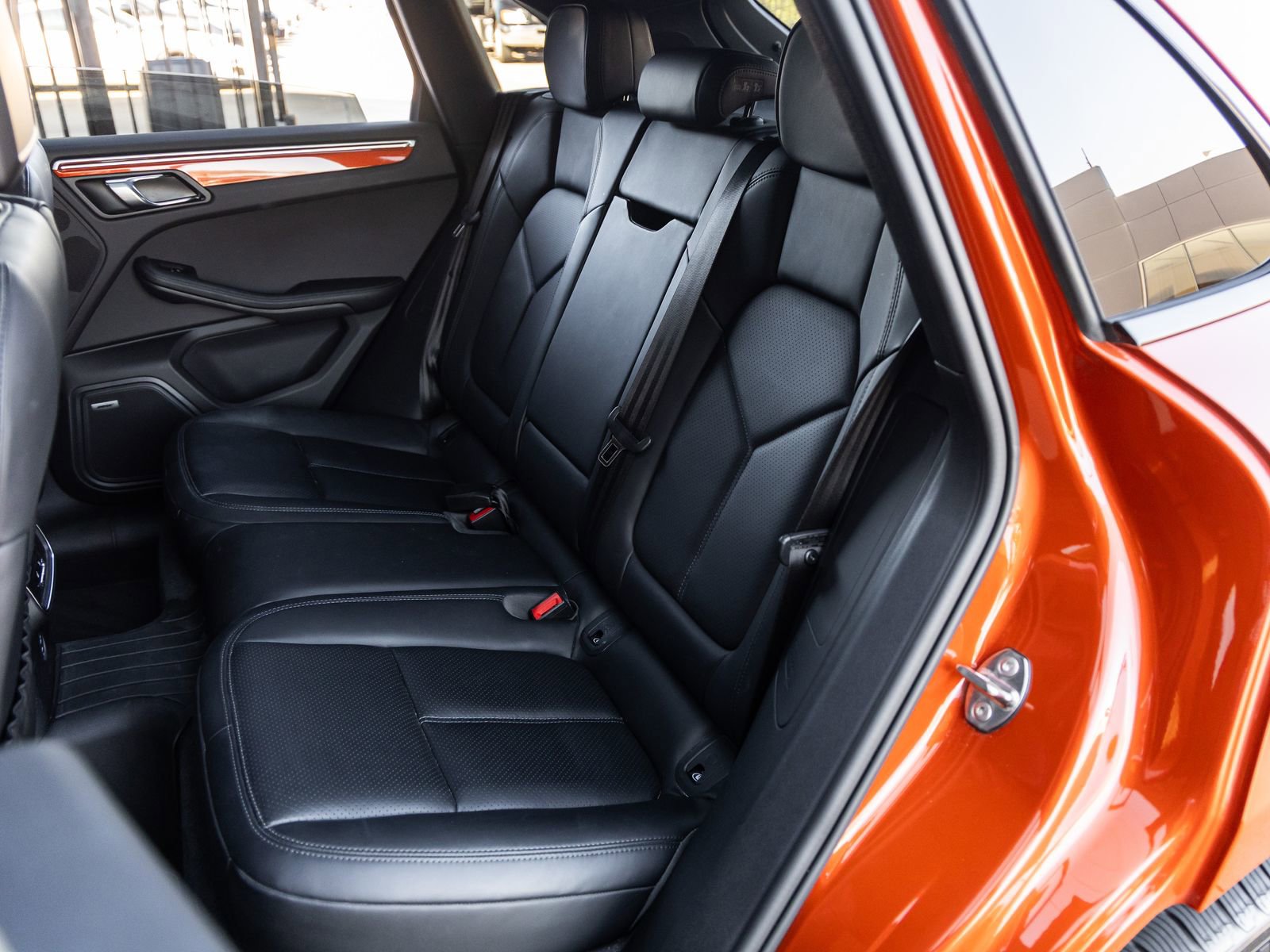 Certified 2024 Porsche Macan S image 37