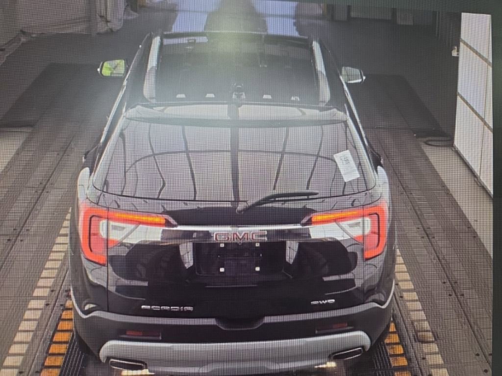 Used 2023 GMC Acadia SLE w/ Driver Convenience Package image 19