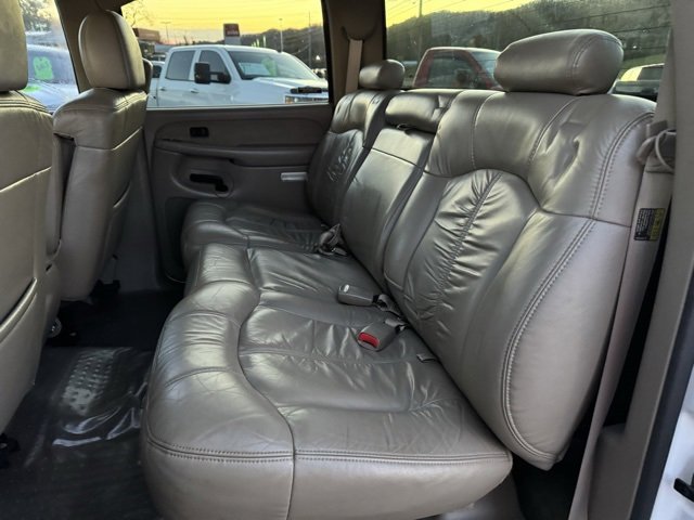 Used 2002 Chevrolet Silverado 3500 LT image 12