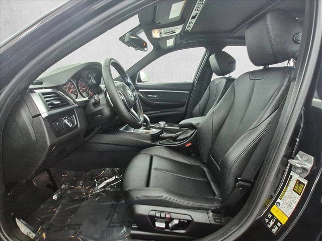 Used 2016 BMW 328i xDrive Sedan AWD/4WD image 17