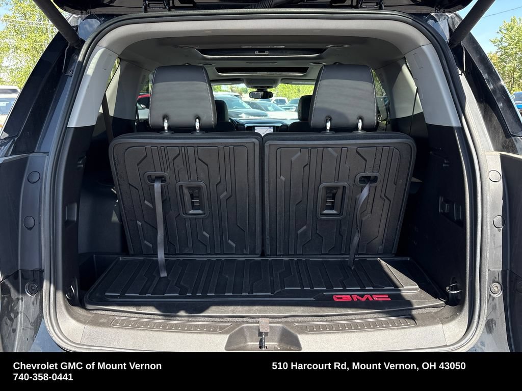 Used 2023 GMC Acadia SLT w/ LPO, Floor Liner Package AWD/4WD image 41