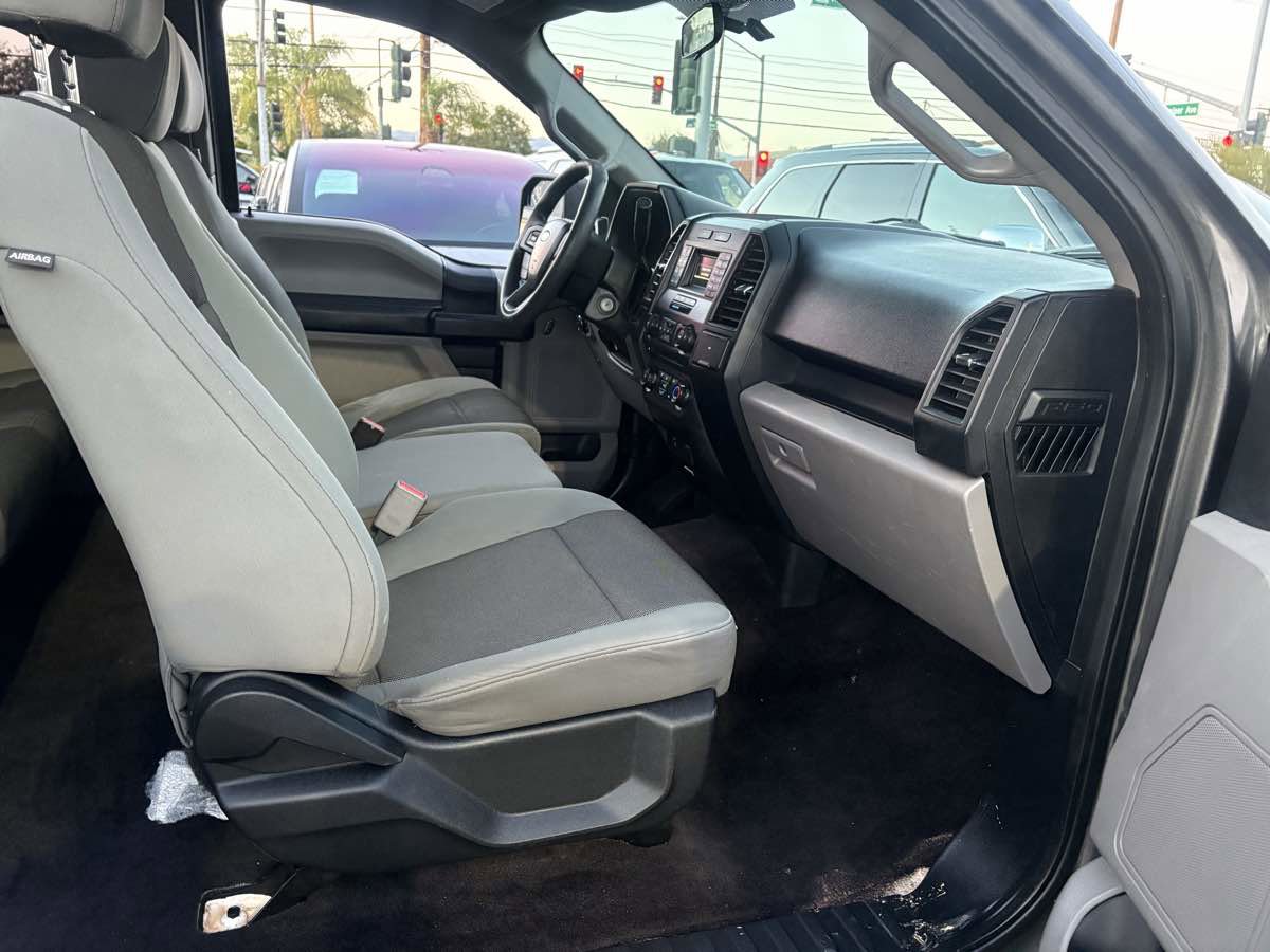 Used 2017 Ford F150 XL w/ Equipment Group 101A Mid RWD image 13