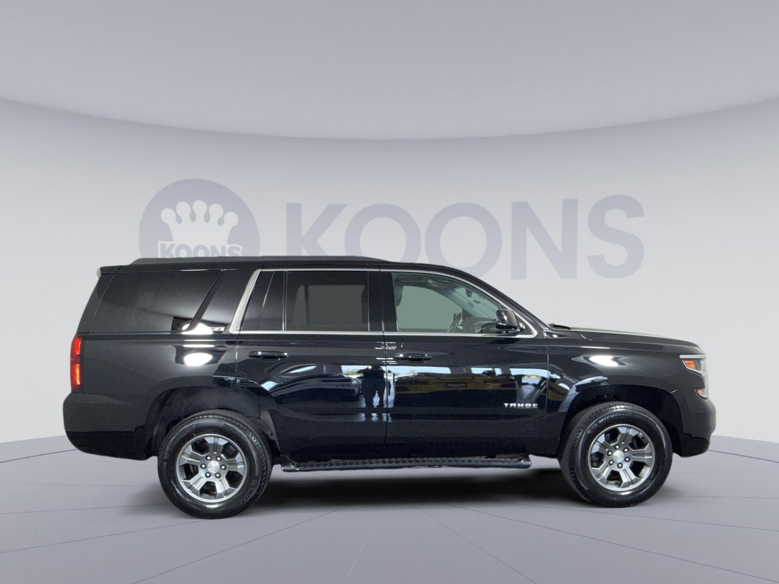 Used 2019 Chevrolet Tahoe LT w/ Off-Road Package image 8