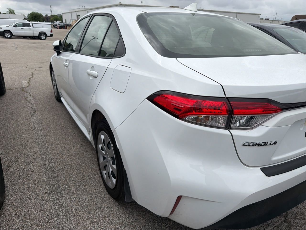 Used 2025 Toyota Corolla LE image 8