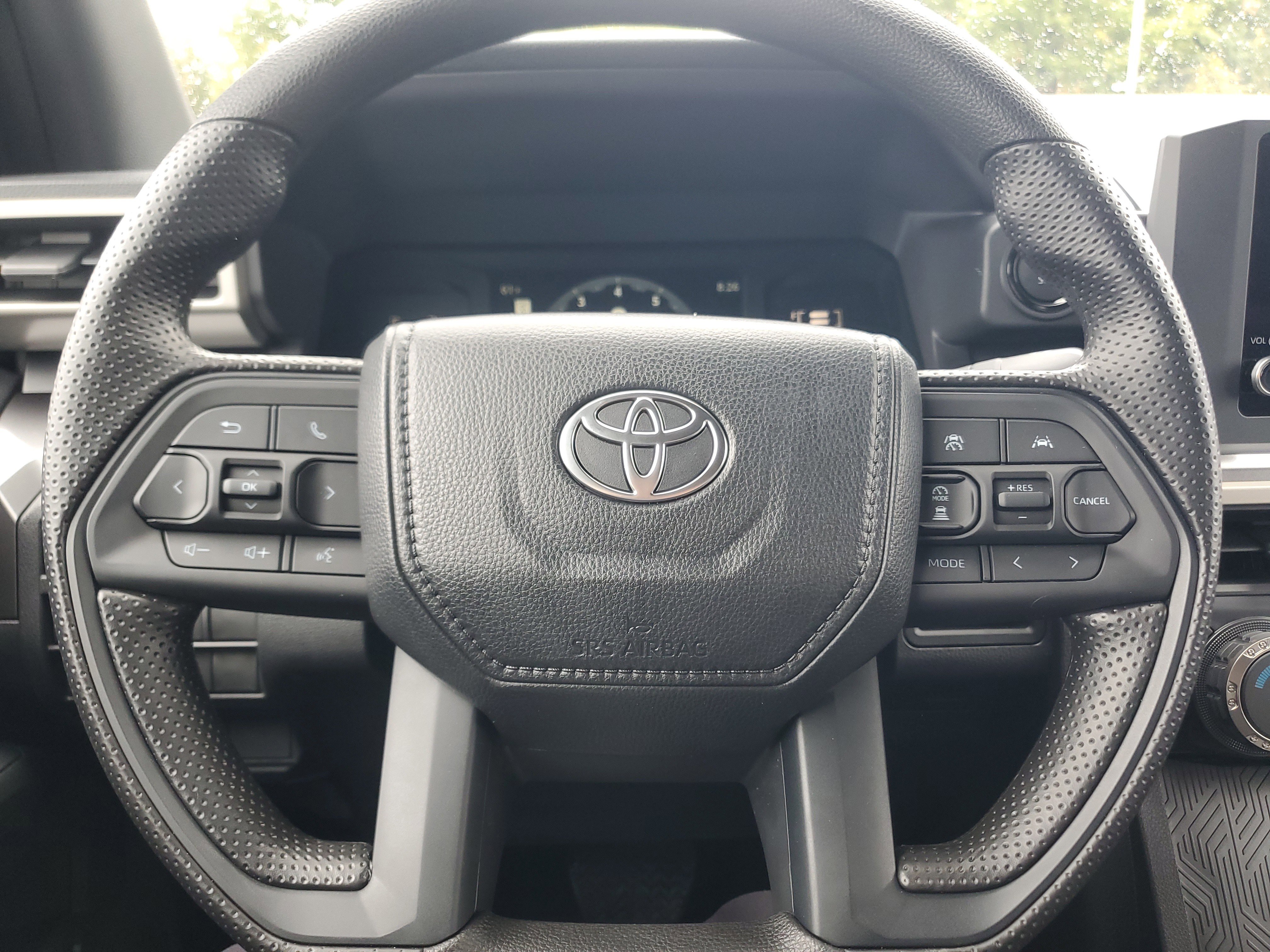 Used 2025 Toyota Tacoma SR5 image 21