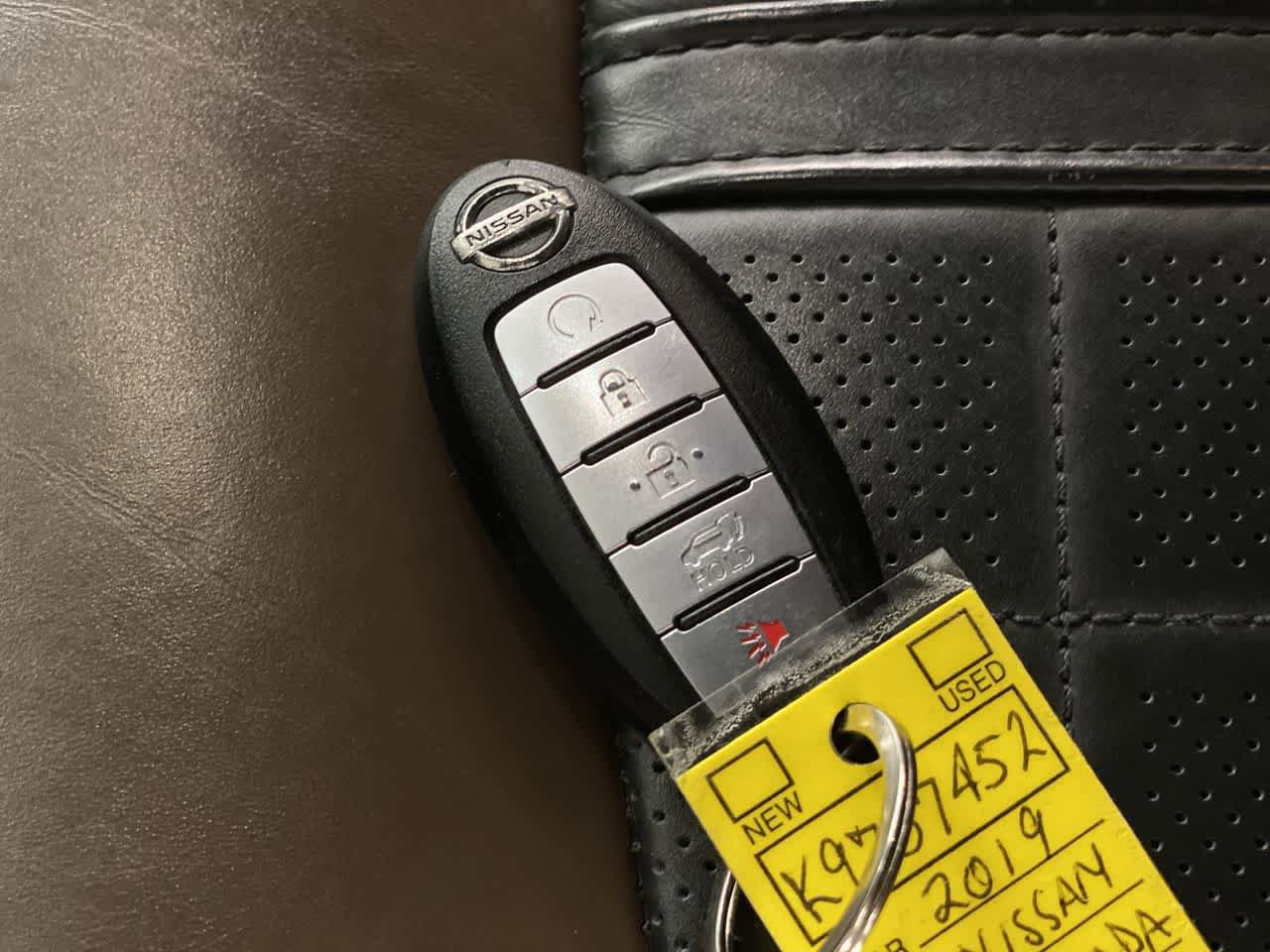 Used 2019 Nissan Armada Platinum w/ Captain's Chairs Package image 31
