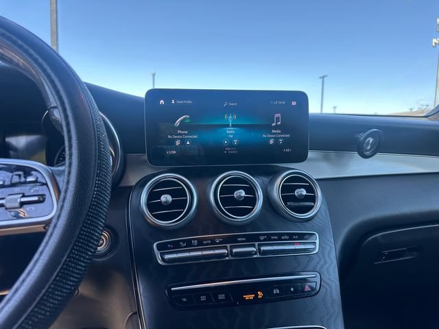 Used 2022 Mercedes-Benz GLC 300 image 10