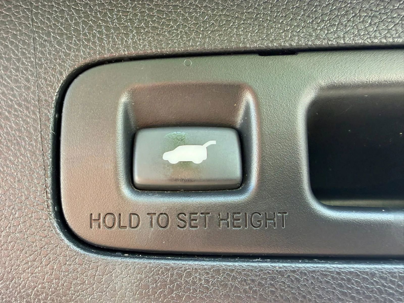 Used 2018 Honda CR-V EX-L image 12