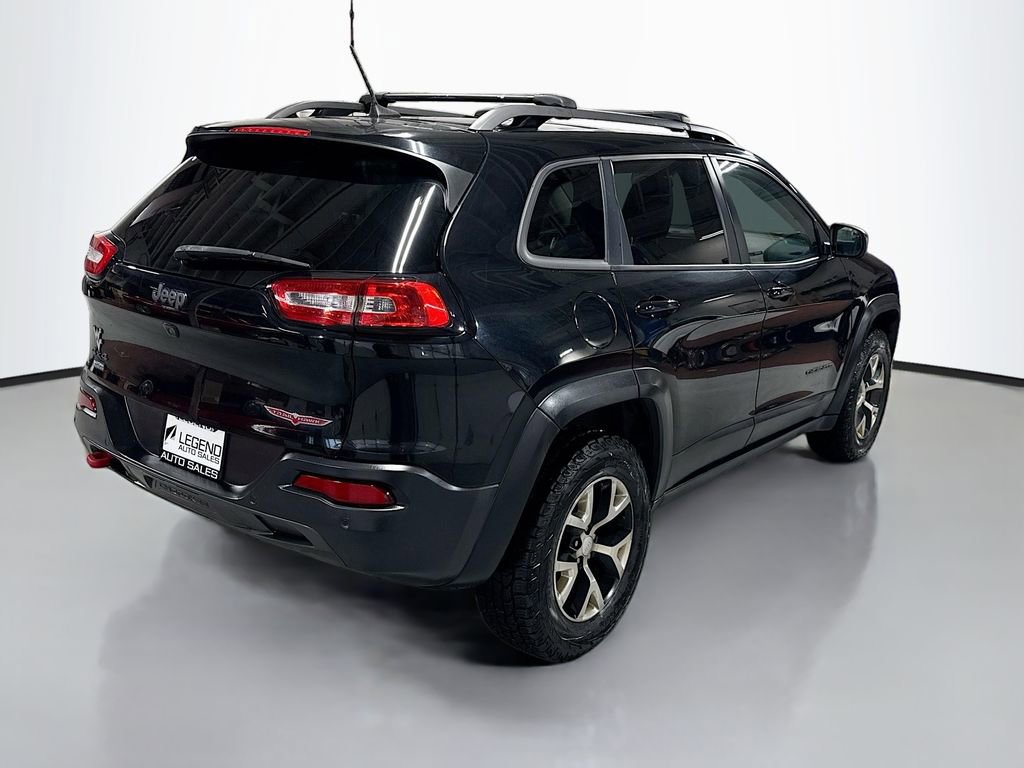 Used 2018 Jeep Cherokee Trailhawk image 7