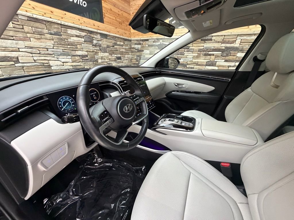 Certified 2024 Hyundai Tucson Limited AWD/4WD image 10