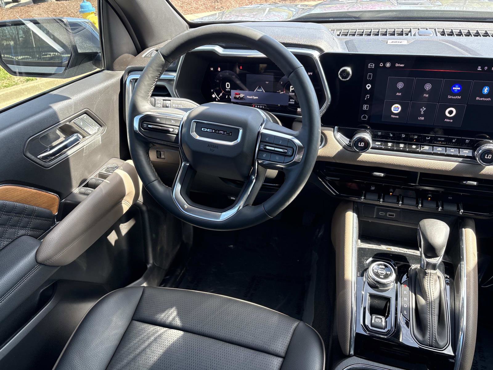 Certified 2024 GMC Canyon Denali image 28