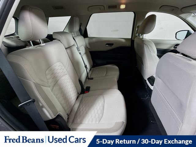Used 2022 Nissan Pathfinder SV image 28