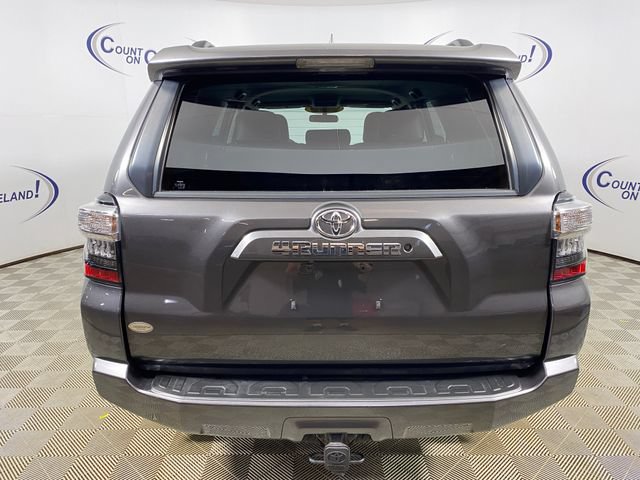 Certified 2019 Toyota 4Runner SR5 AWD/4WD image 5