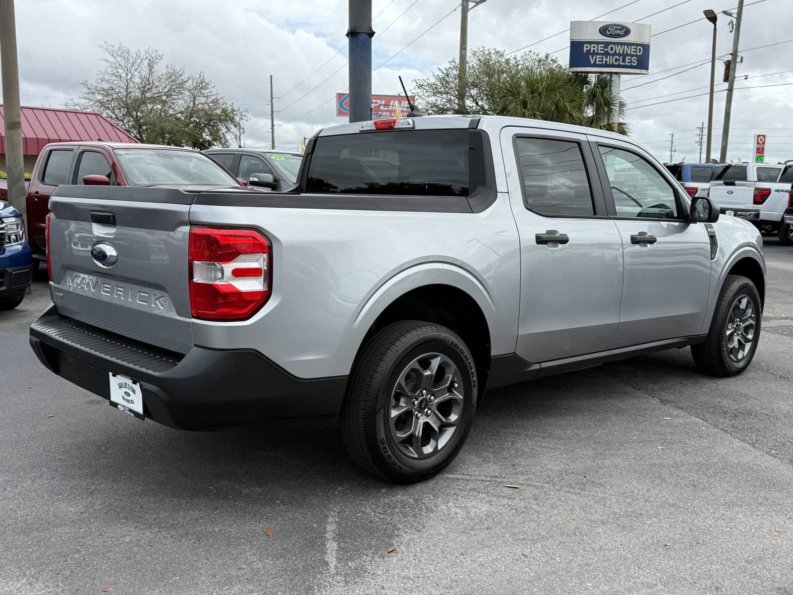 Certified 2024 Ford Maverick XLT image 4