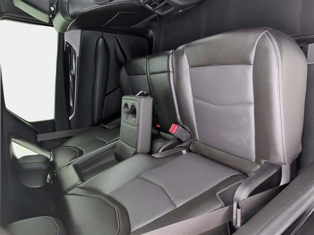 Used 2025 Cadillac XT5 Premium Luxury image 19