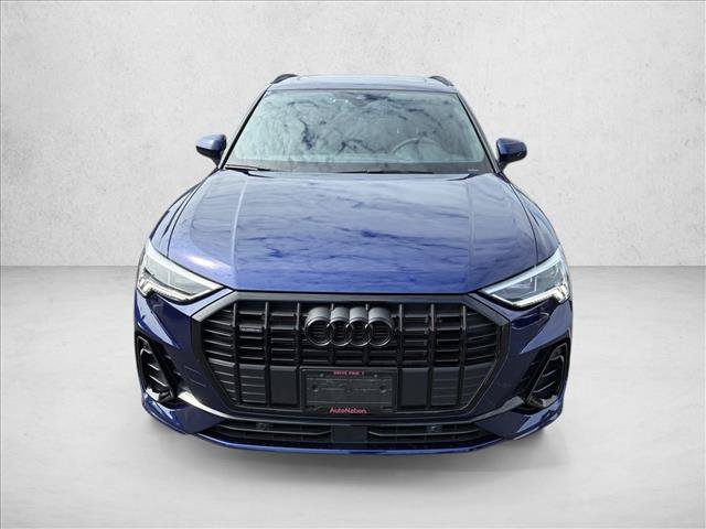 Certified 2025 Audi Q3 2.0T Premium w/ Convenience Package AWD/4WD image 2
