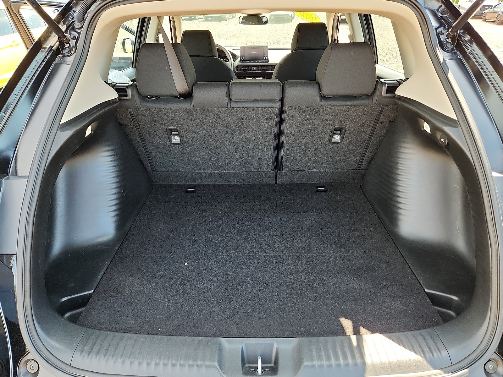 Used 2024 Honda HR-V LX image 27