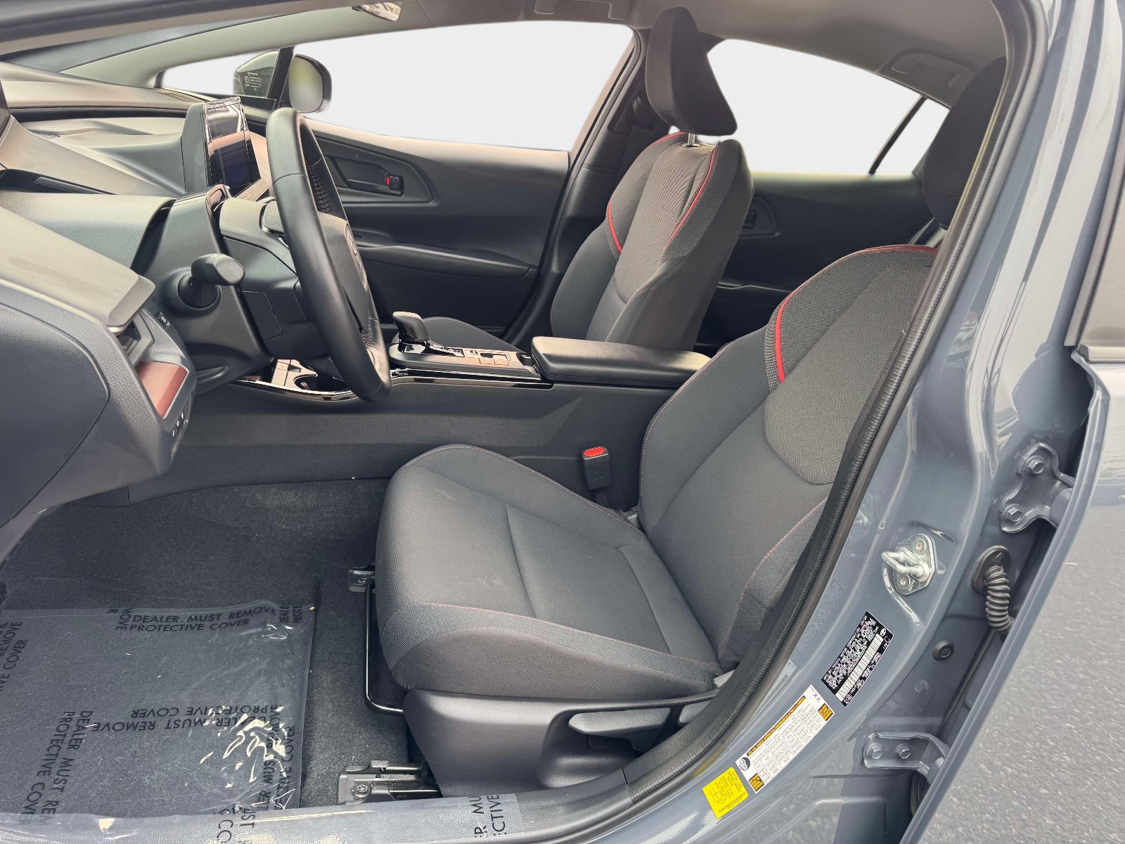 Certified 2024 Toyota Prius Prime FWD image 15