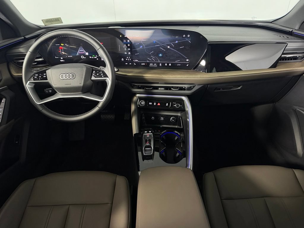 Used 2025 Audi Q5 Premium Plus AWD/4WD image 14