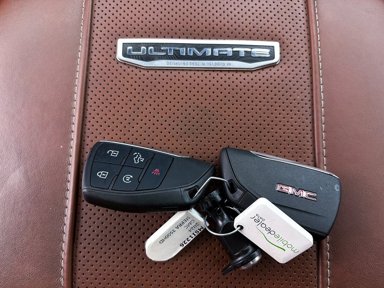 Used 2024 GMC Sierra 2500 Denali Ultimate image 31