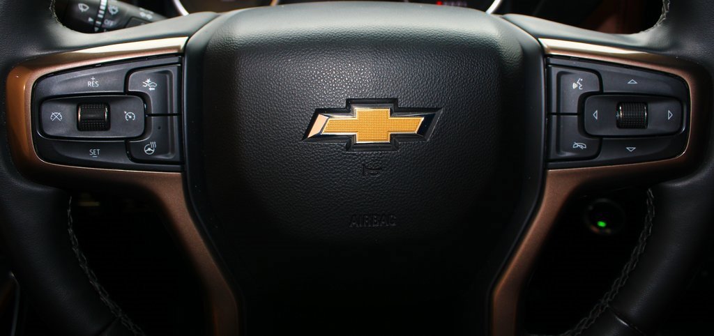 Used 2023 Chevrolet Silverado 3500 High Country image 18