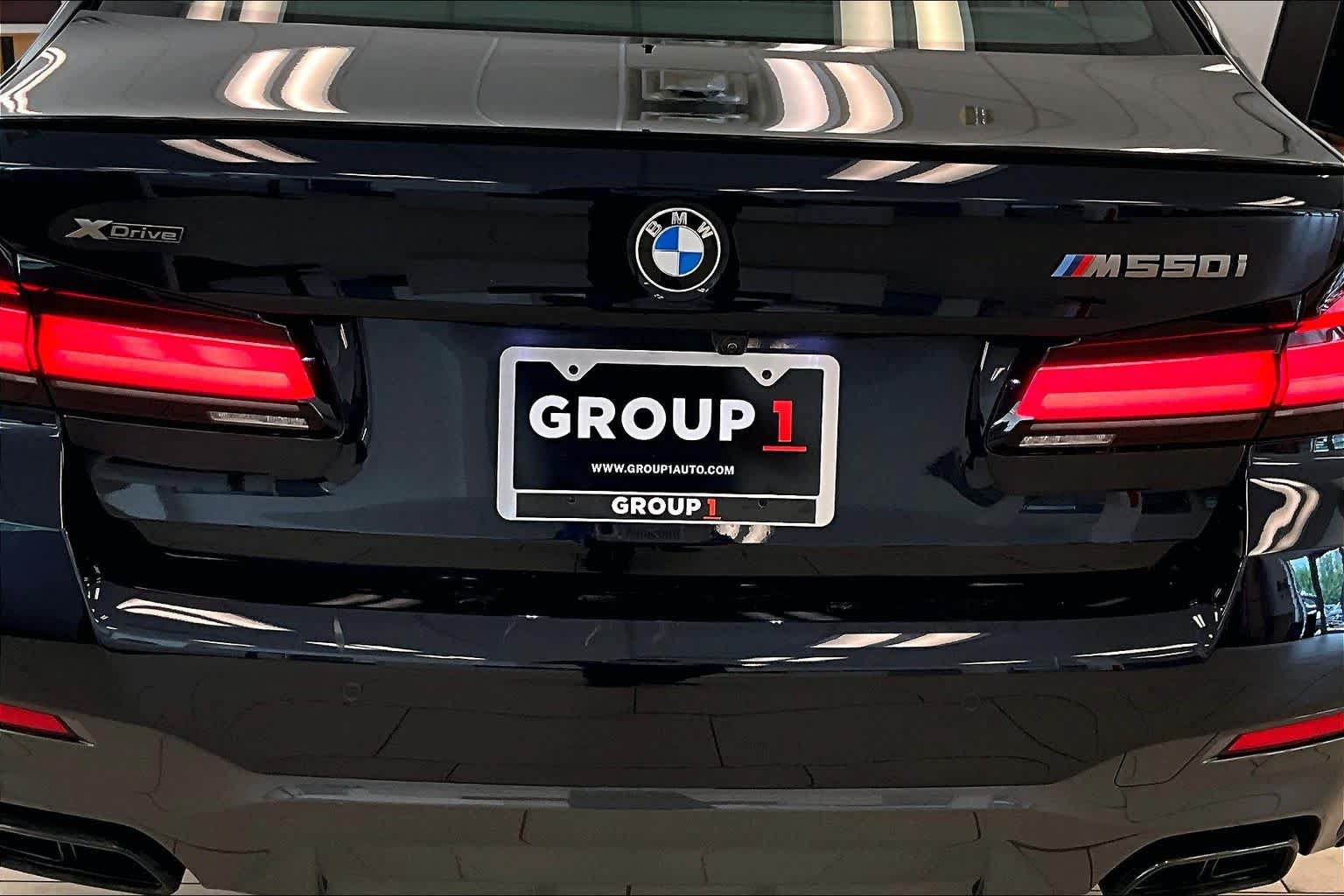 Used 2023 BMW M550i xDrive AWD/4WD image 9