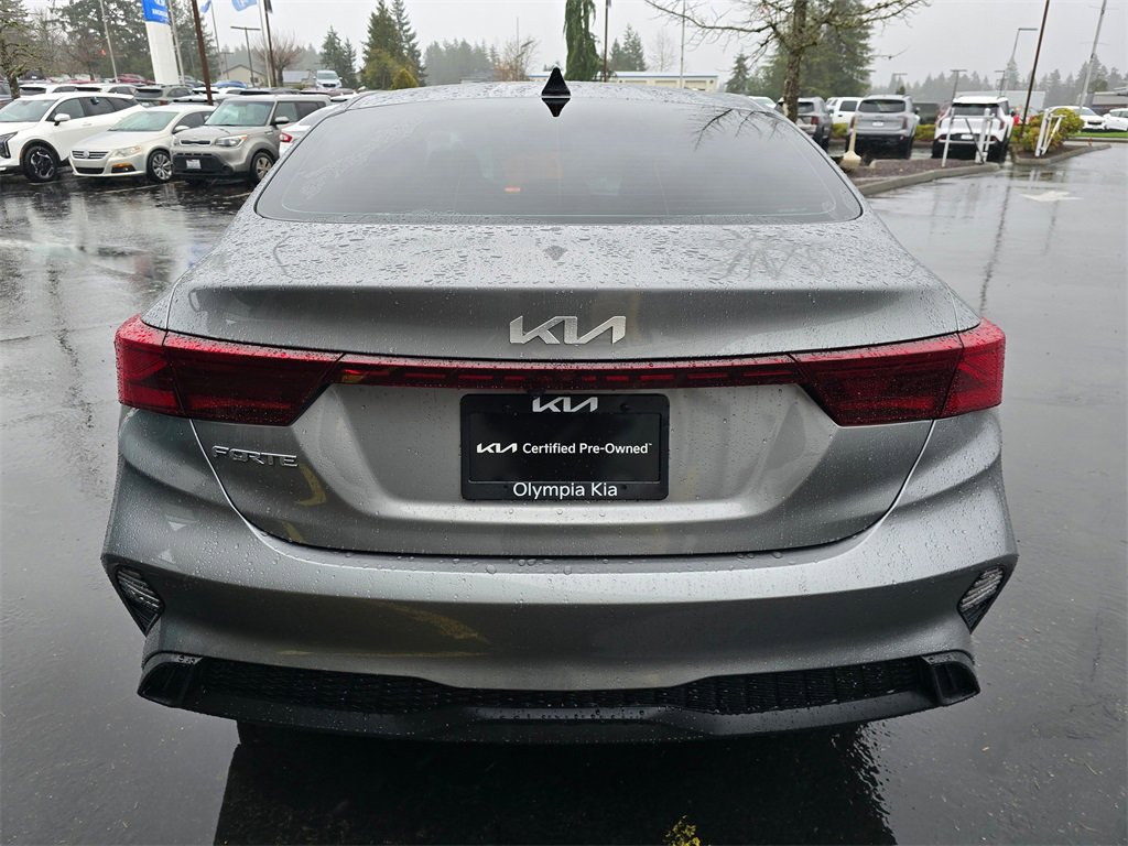 Used 2022 Kia Forte LXS image 5
