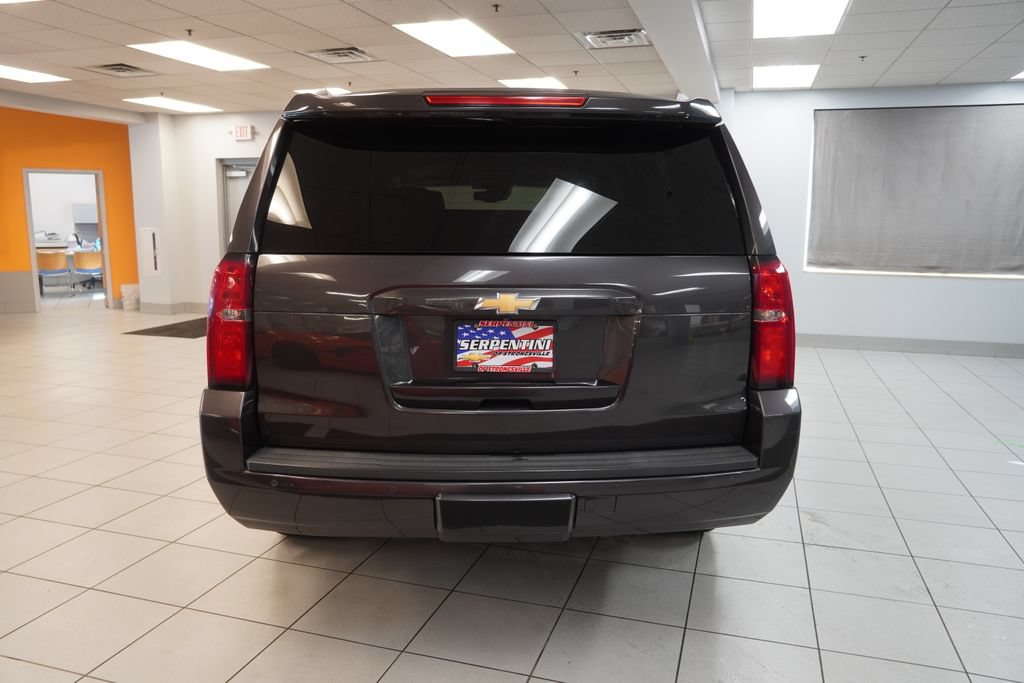 Used 2016 Chevrolet Suburban LT AWD/4WD image 5