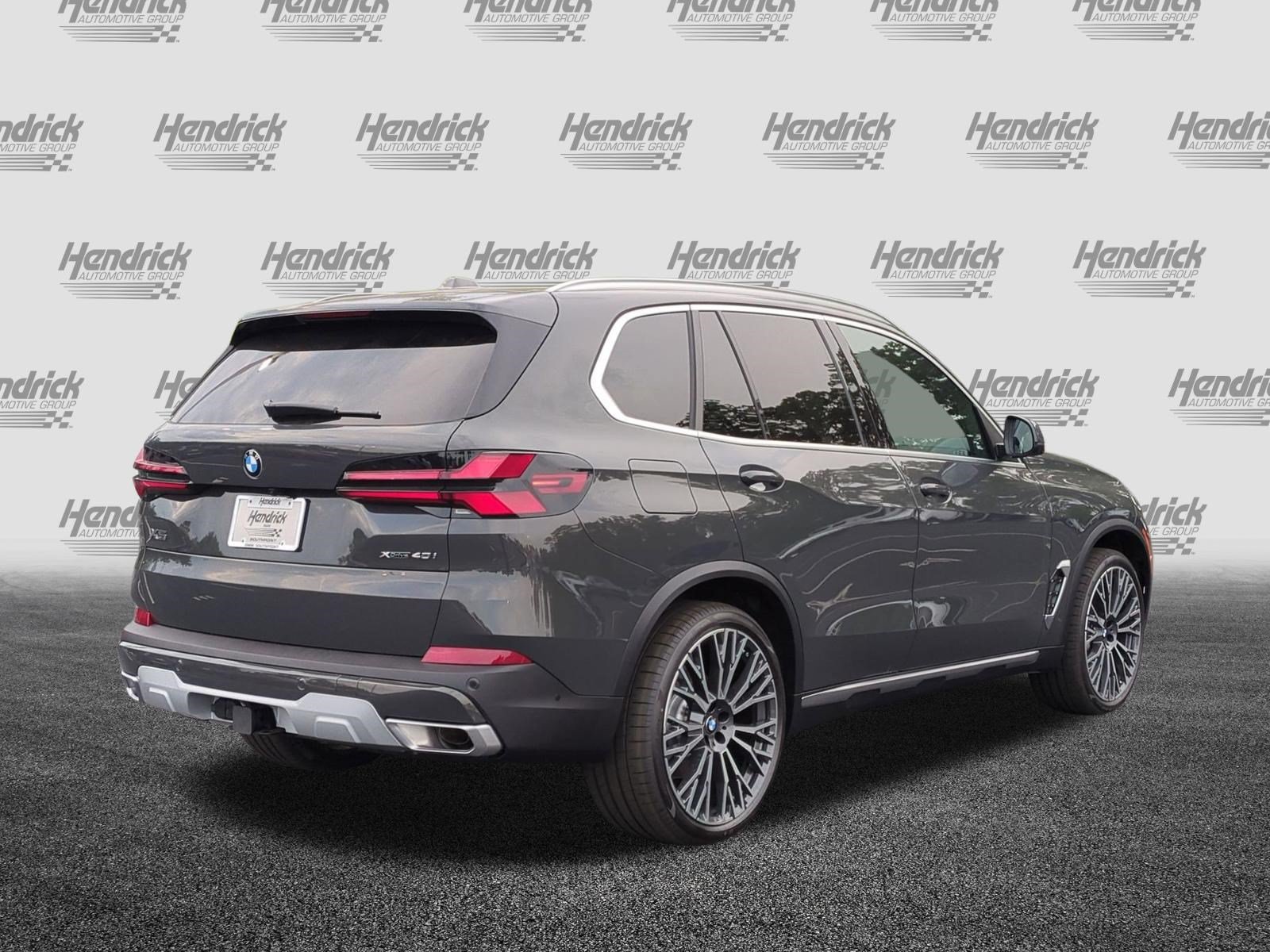 New 2026 BMW X5 xDrive40i AWD/4WD image 10