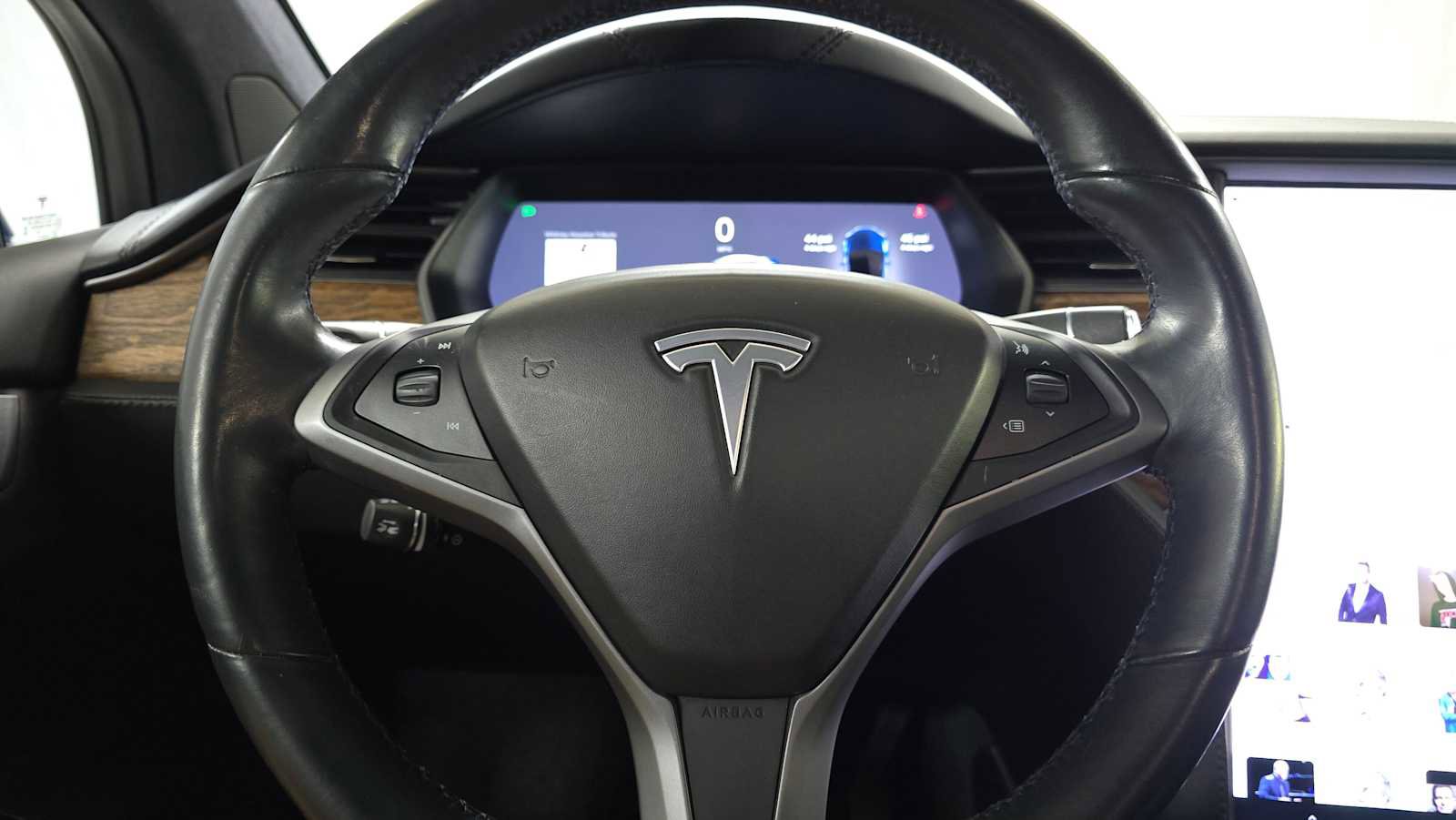 Used 2020 Tesla Model X Long Range image 25