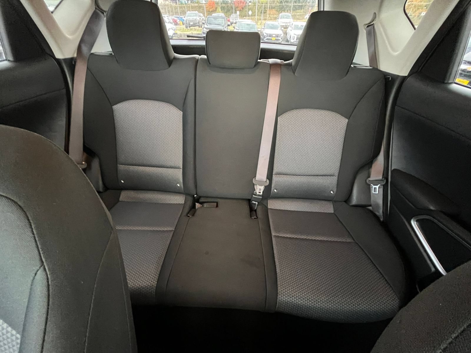 Used 2025 Kia Soul LX w/ LX Technology Package FWD image 37