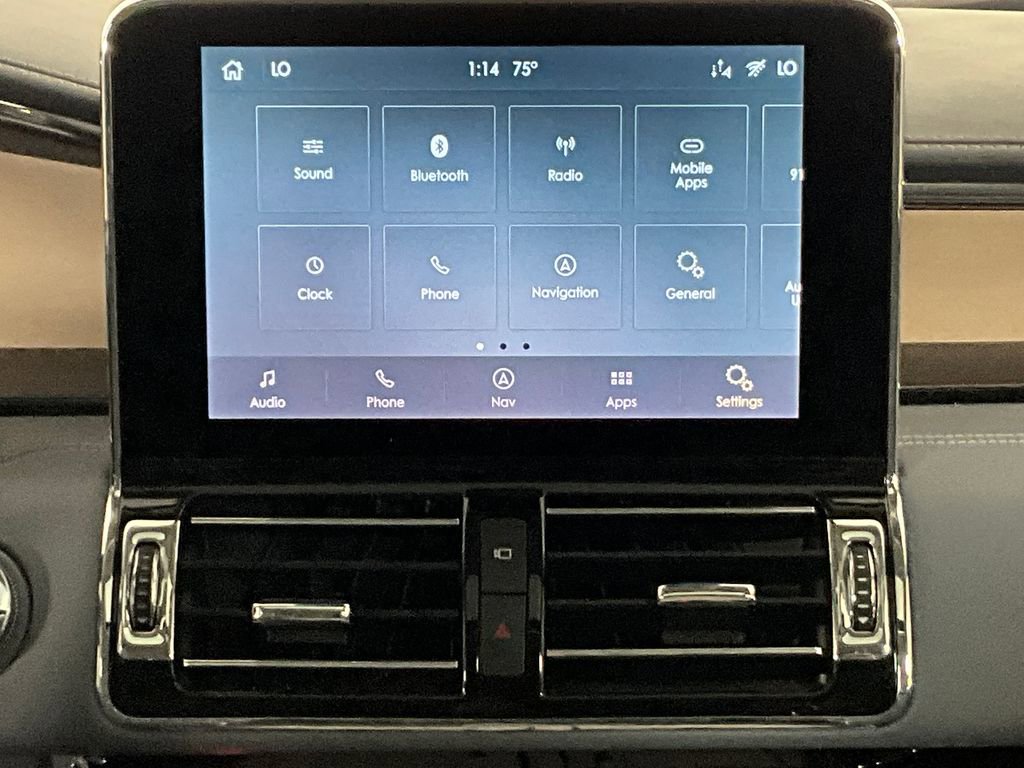 Used 2021 Lincoln Navigator L Black Label w/ Cargo Convenience Package AWD/4WD image 11