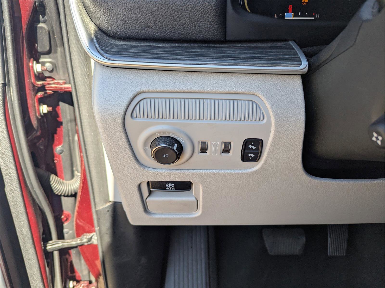 Used 2022 Jeep Wagoneer Series II w/ Premium Group I image 30